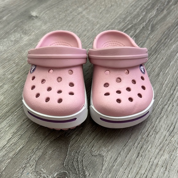 CROCS - Picture 3 of 5